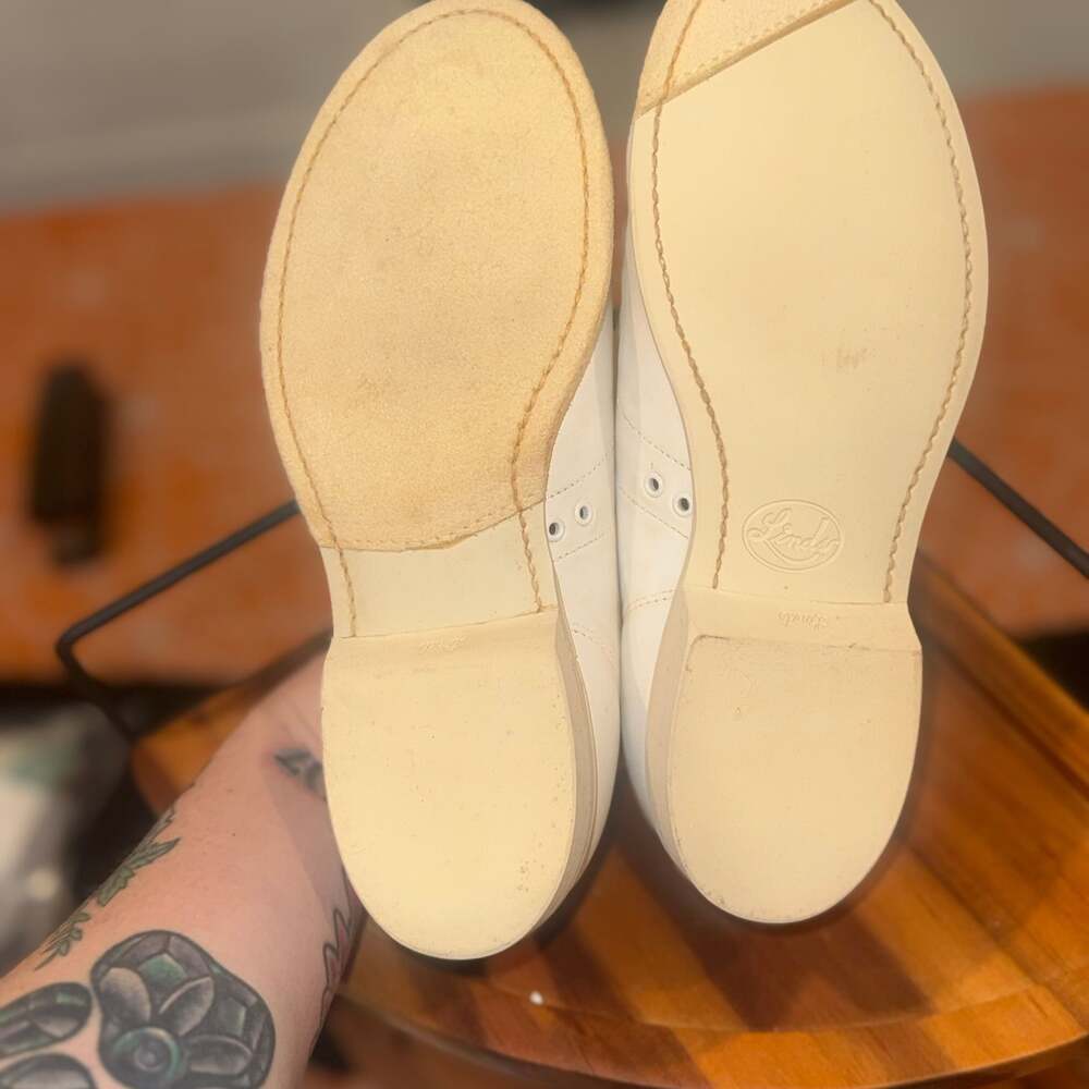 Vintage Linds Women's White Leather Bowling Shoes